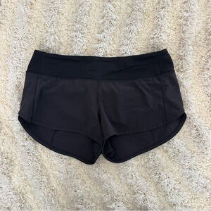 Lululemon Speed Up low rise lined shorts 2.5”